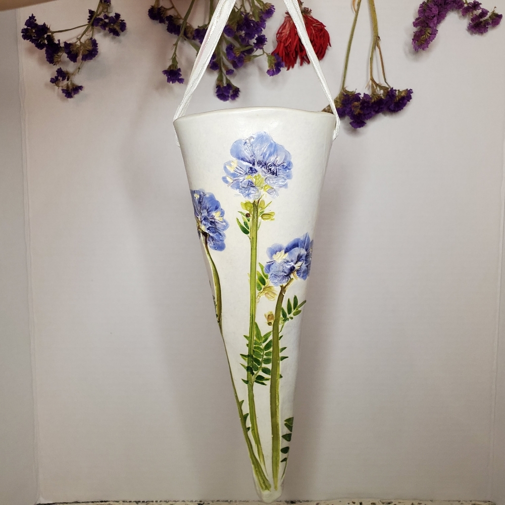 Ceramic planter